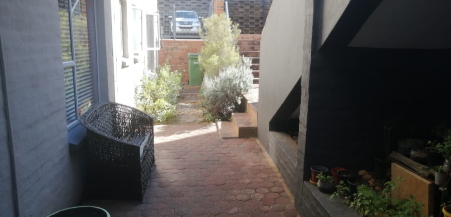 3 Bedroom Property for Sale in Safari Gardens North West